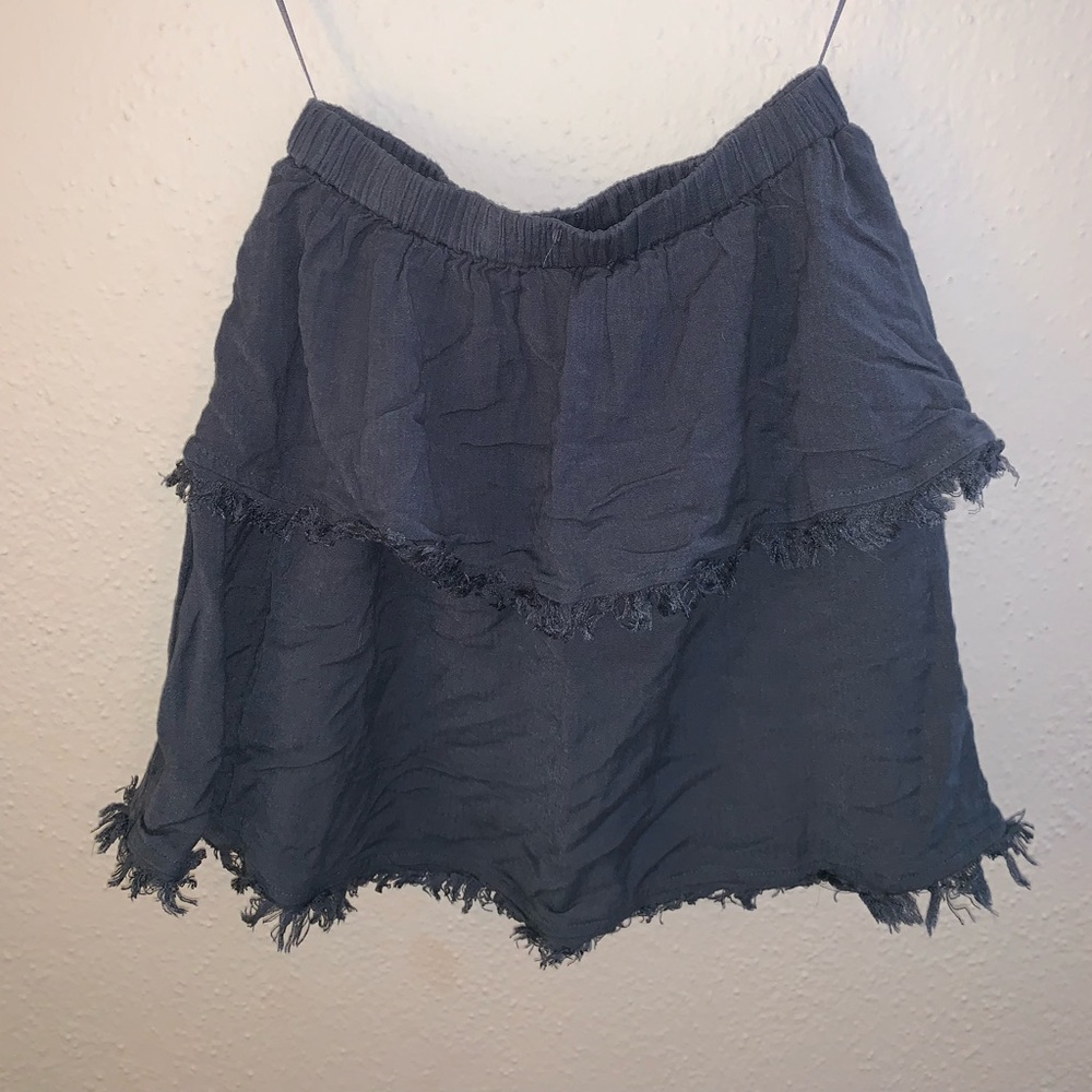 Ruffle sleeveless top